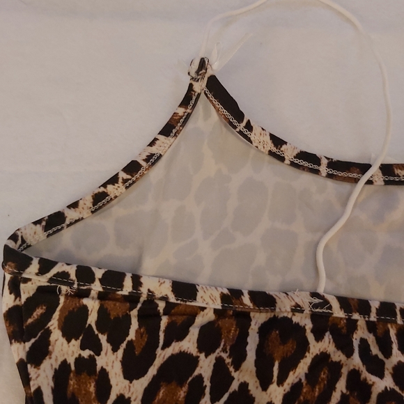 051. Leopard Print Crop Spaghetti Straps Camisole  Size M - Picture 10 of 16